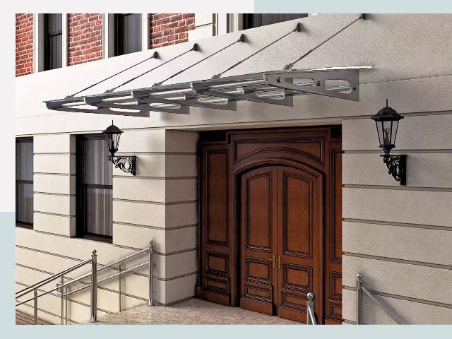 Металлические козырьки от 610 руб. в Истре